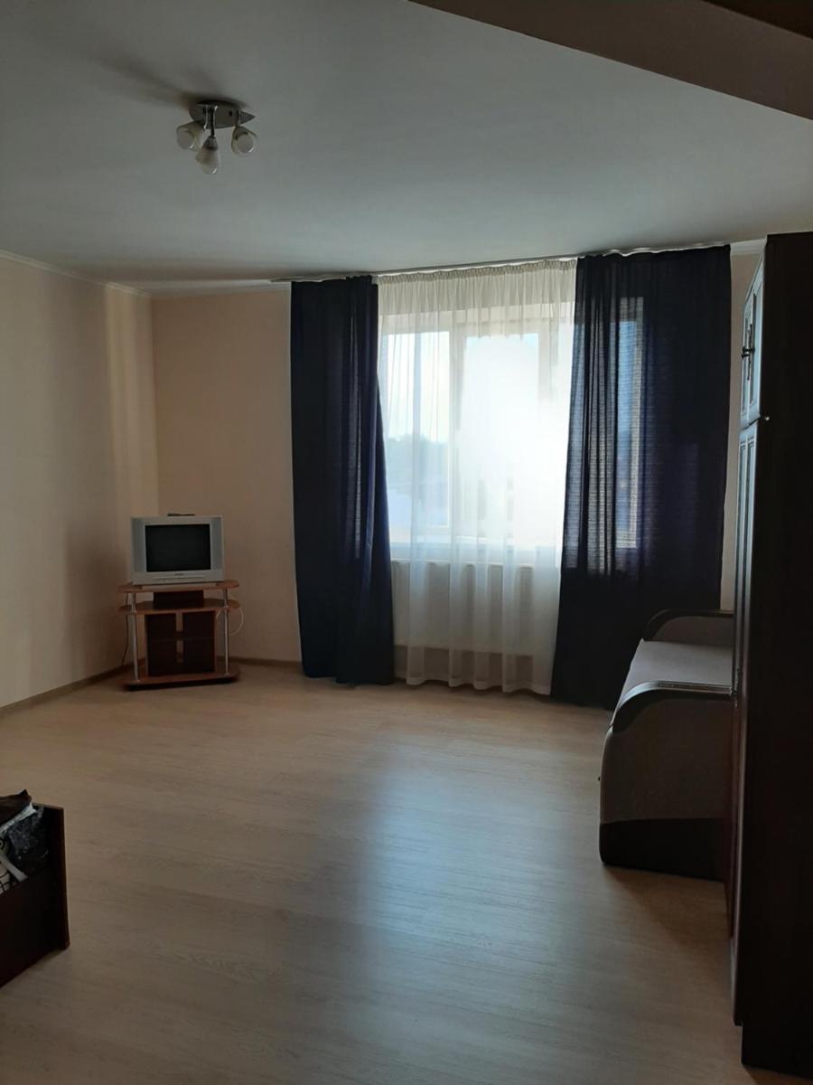 Suitetrails - Apartment on Lermontova 35a