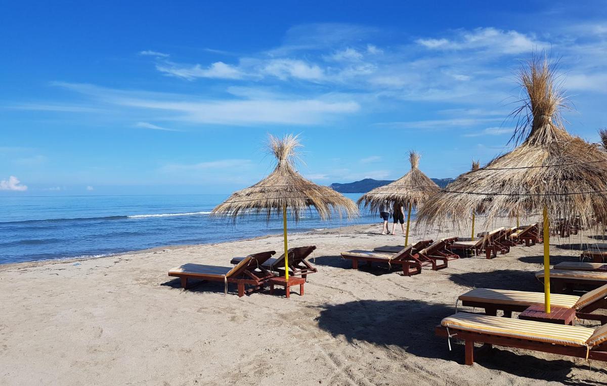 Lura 1 Beach House - 235 - Housity