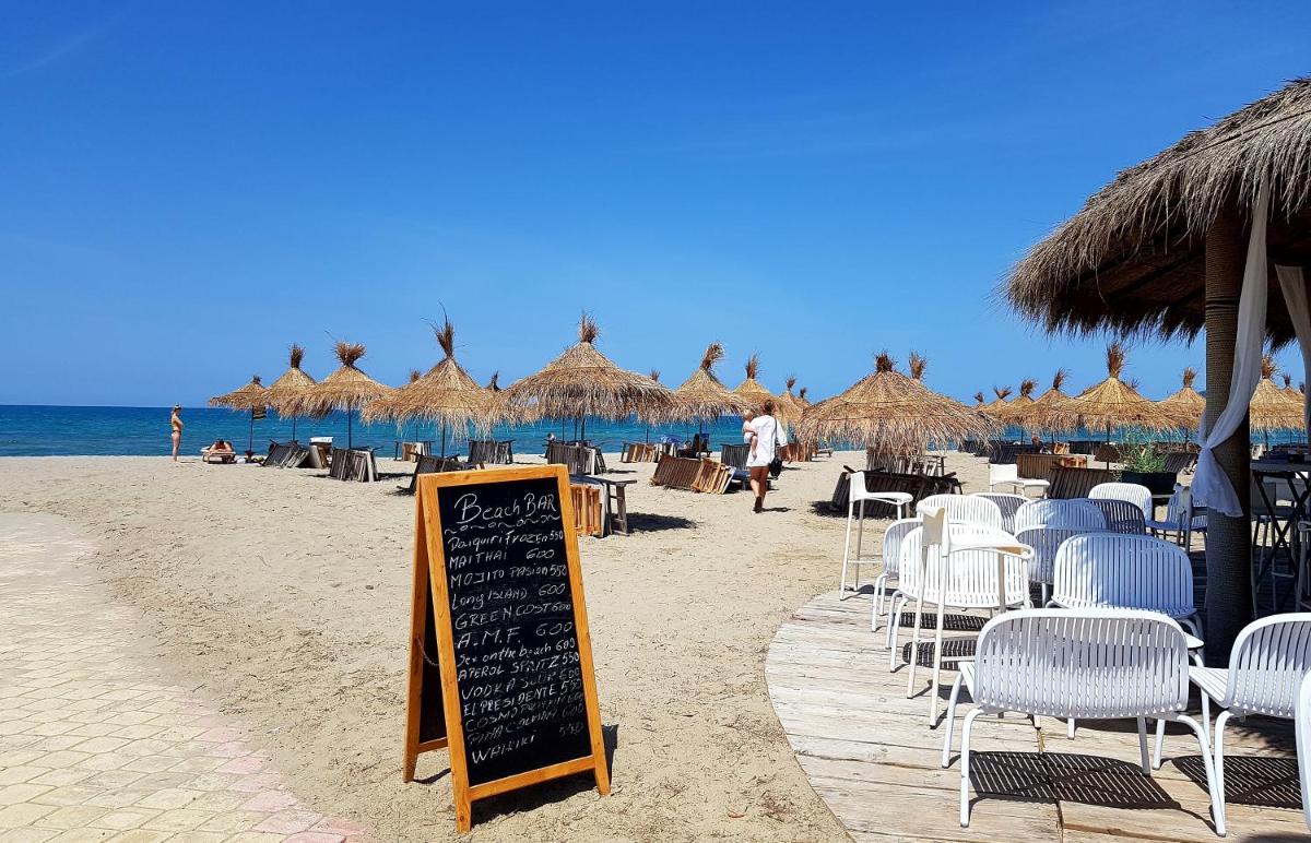 Lura 1 Beach House - 235 - Housity