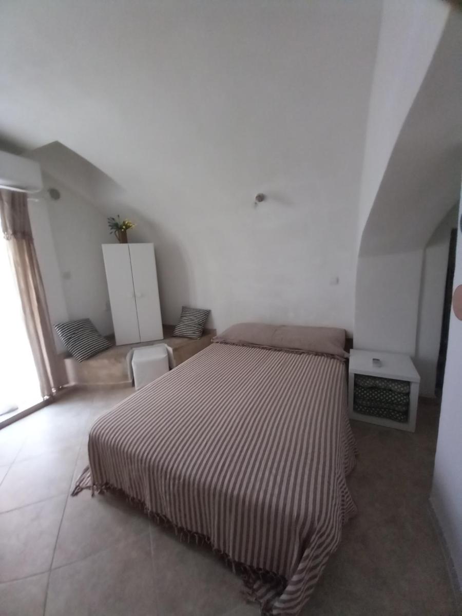 Bunari Studio Apartment - Housity