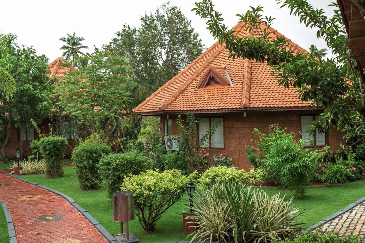 Club Mahindra Poovar - Housity