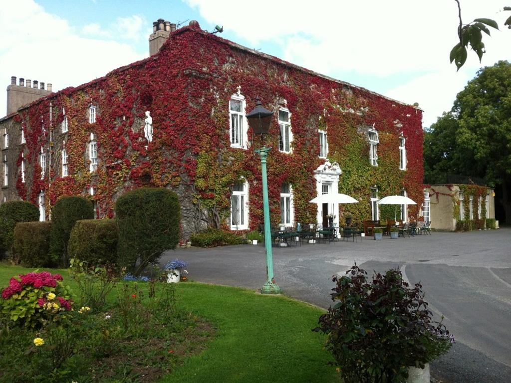 Hardwicke Hall Manor Hotel - Housity