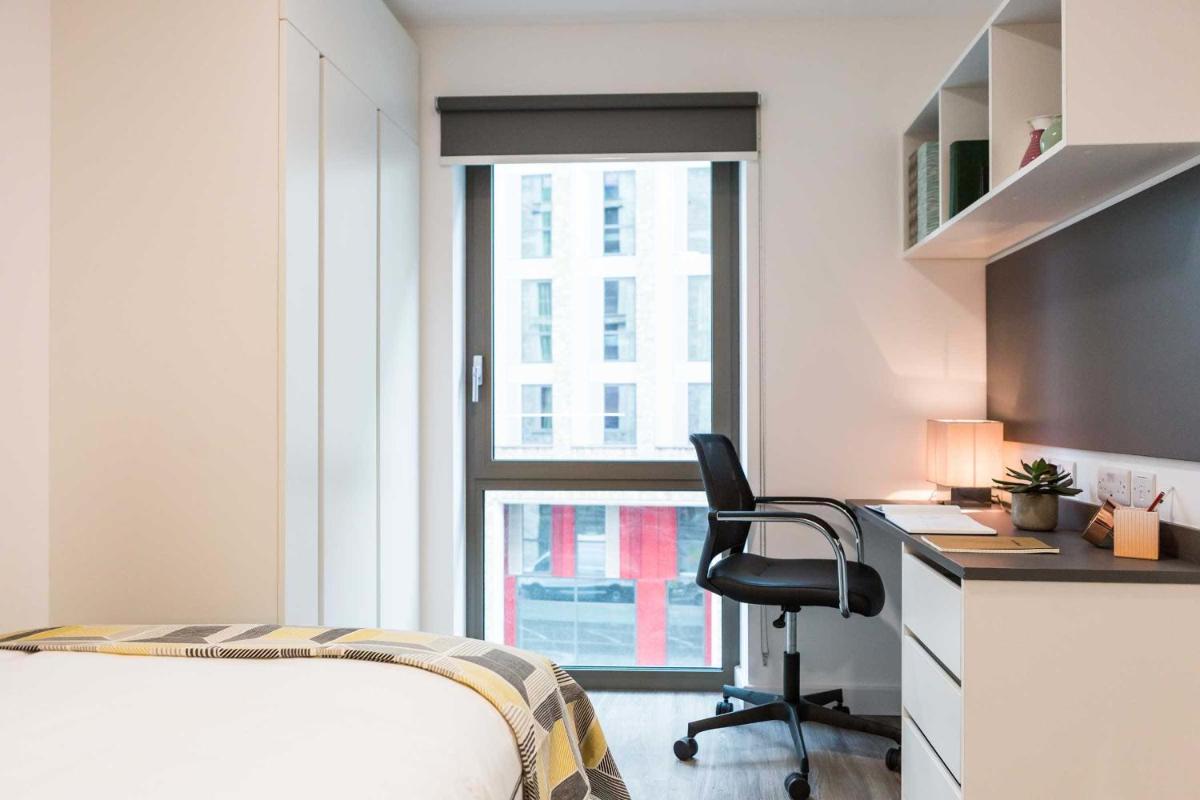 Chic Studios at Chapter Highbury II in London - Housity