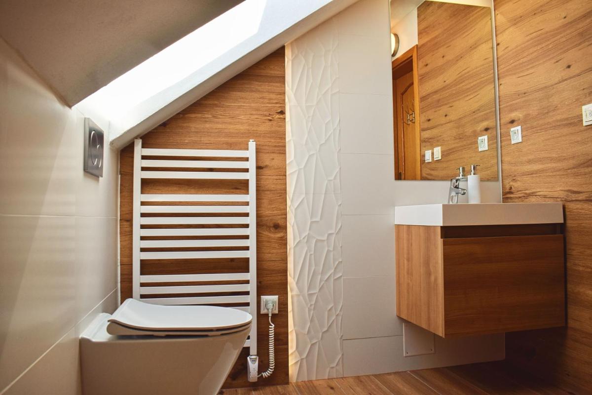 Apartments Lakeview - Housity