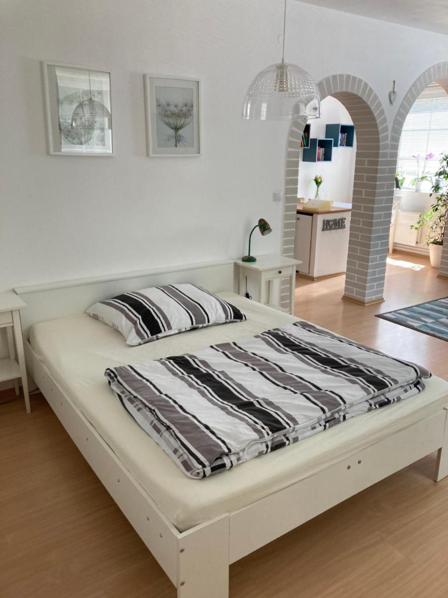 Apartmán U Papoušků - Housity