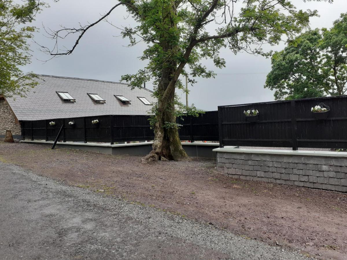 Shadow River Farm - Housity