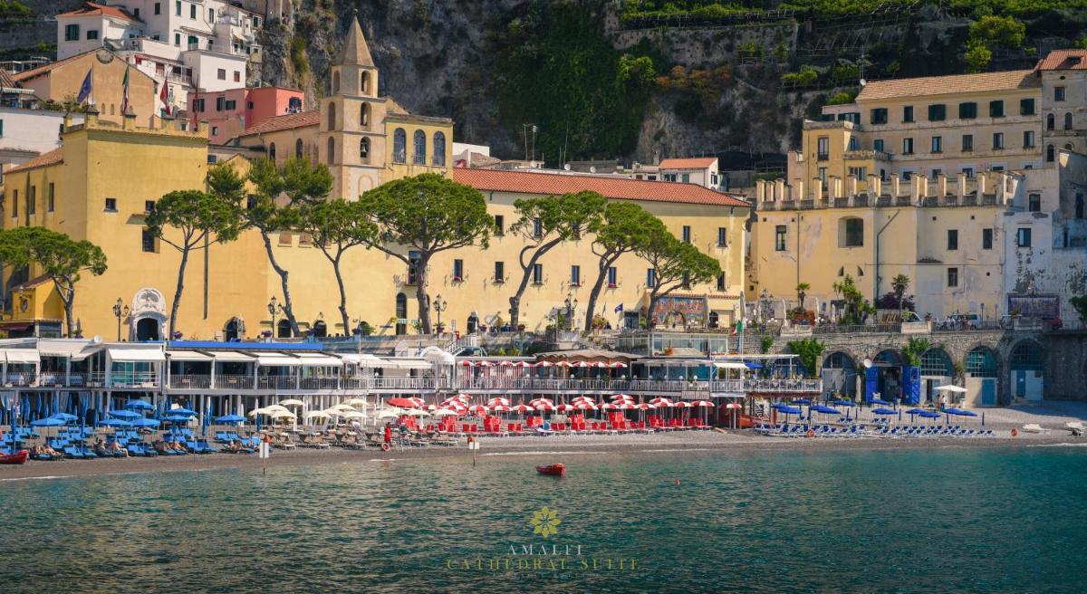 Suitetrails - Amalfi Cathedral Suite