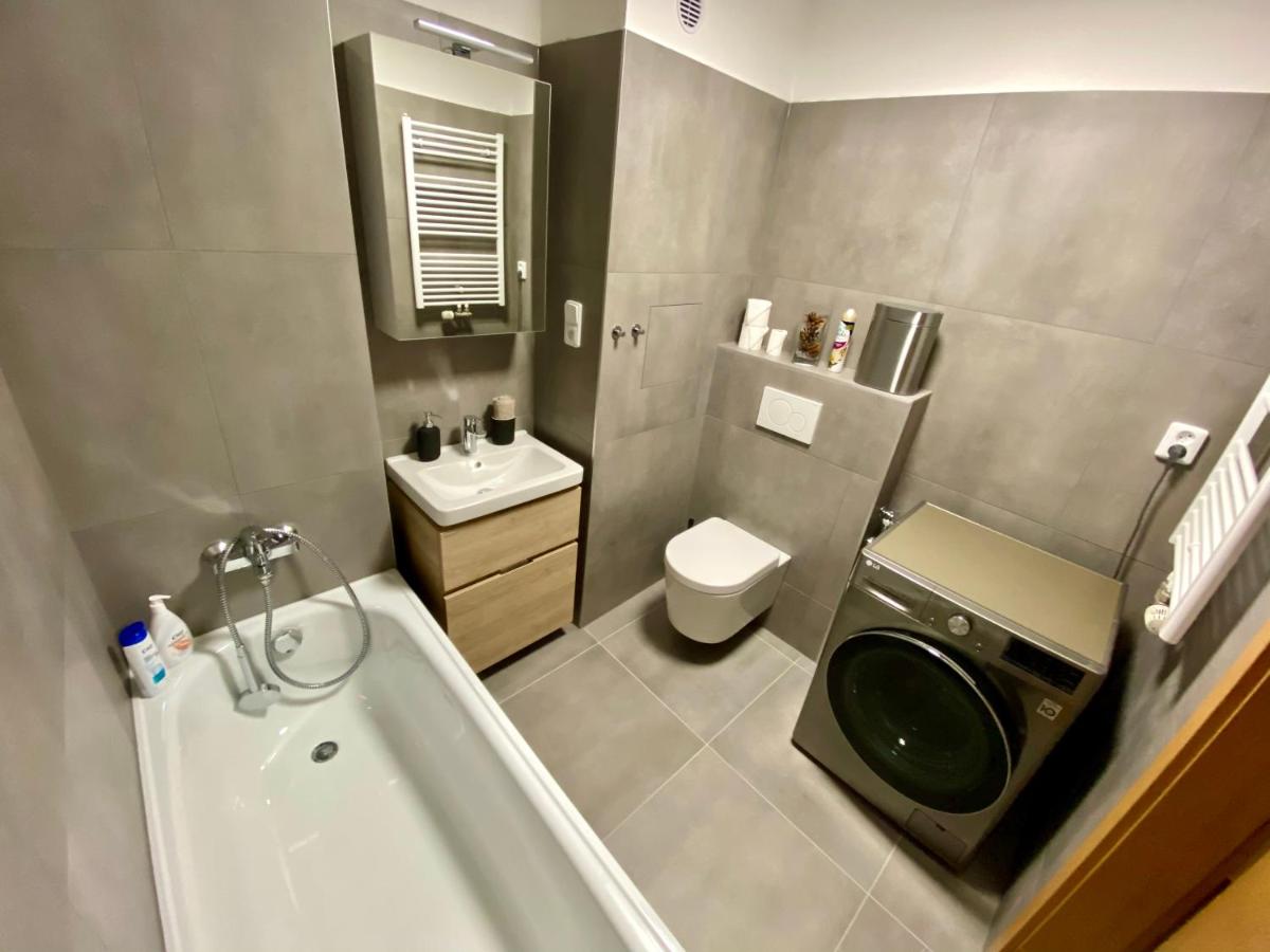Suitetrails - Apartment Poruba GARDEN VIEW
