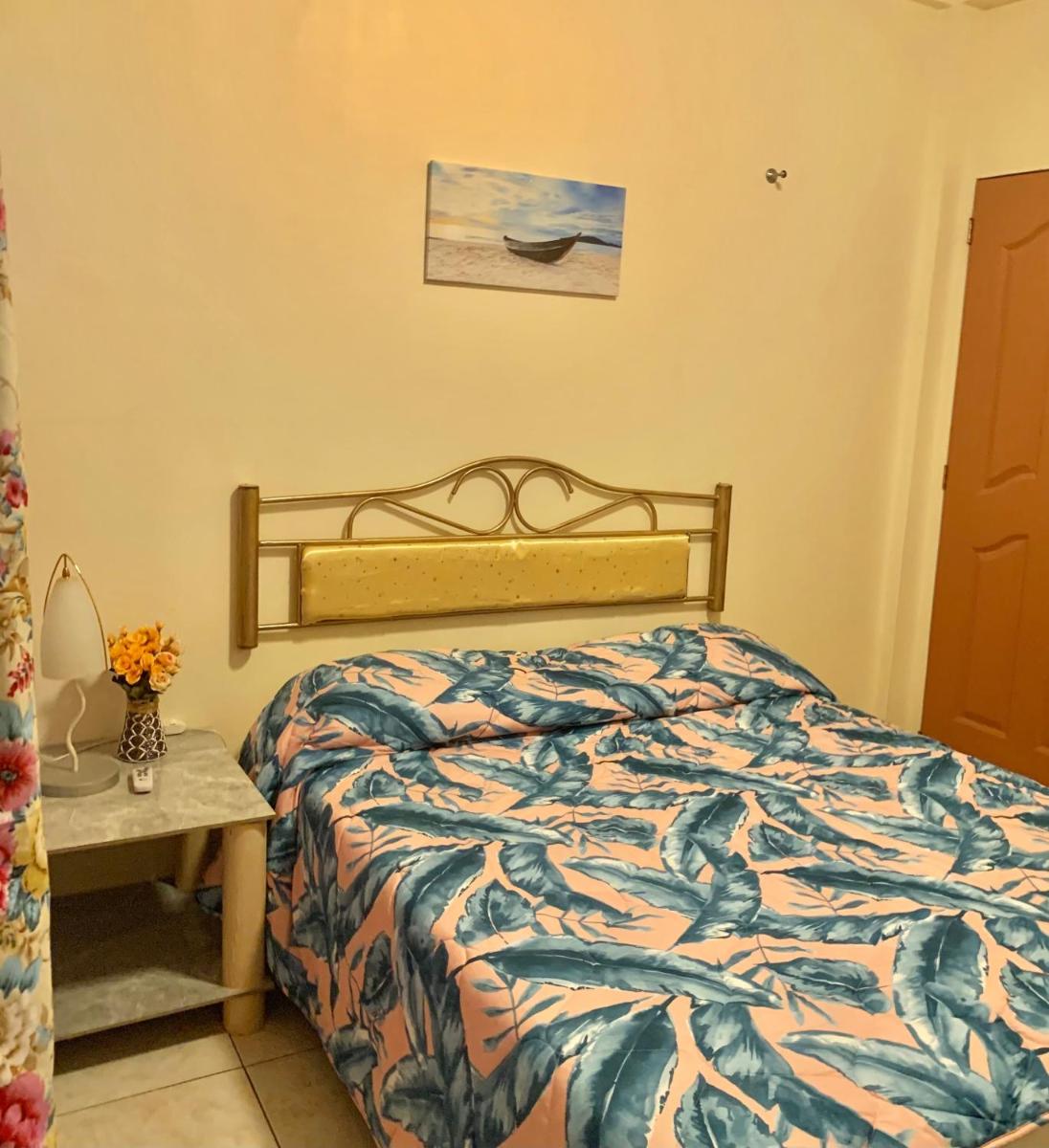 Beachside executive apartment - Housity