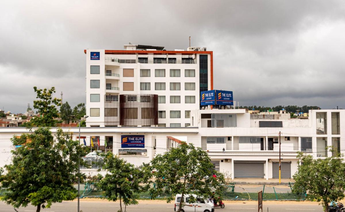 Suitetrails - The Elite Lucknow Convention Hotel
