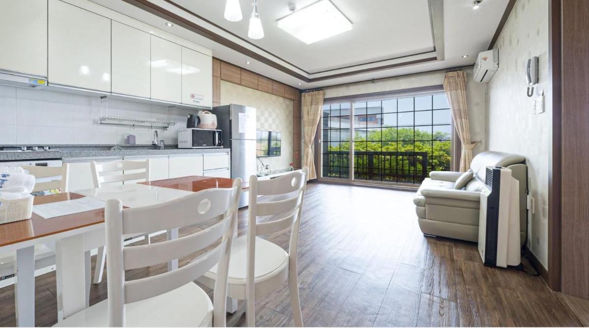 Jeju Time-Travel Pension - Housity