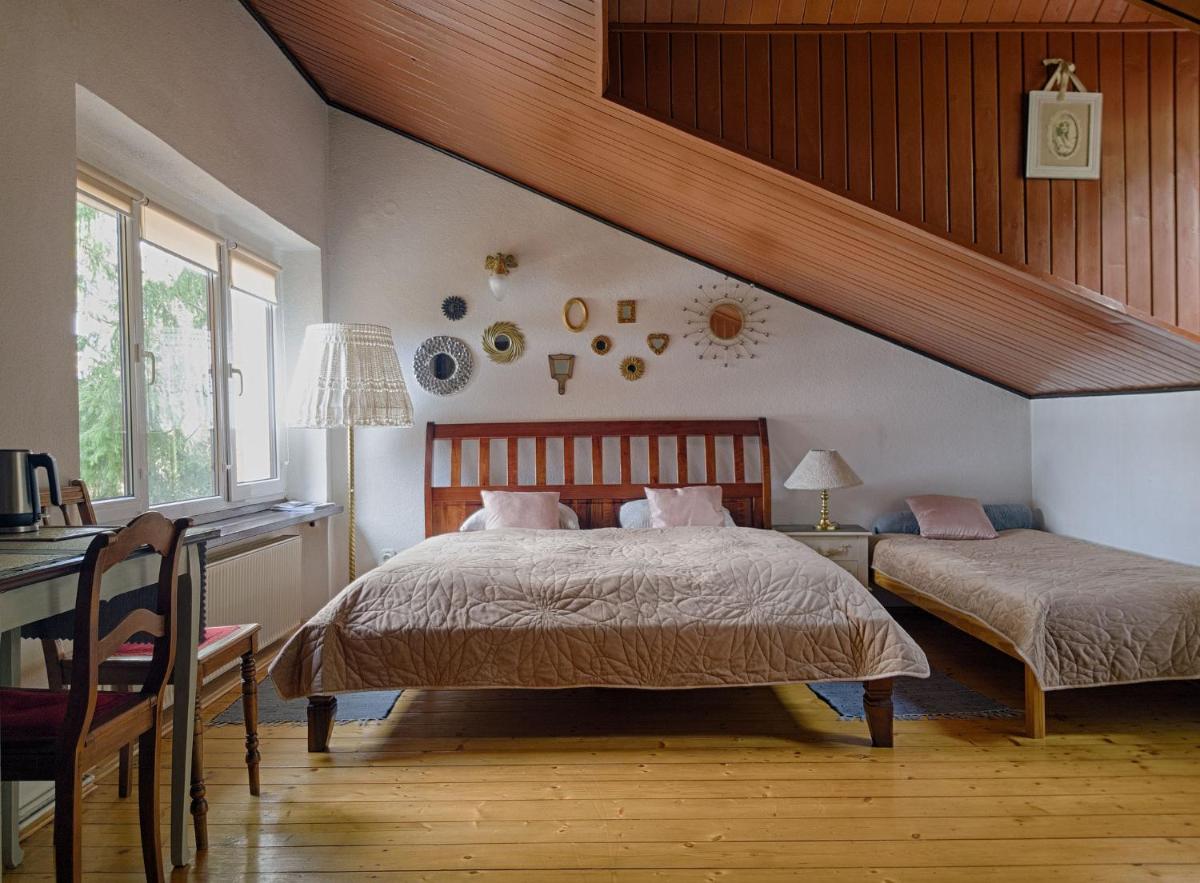 Villa Retro - Housity