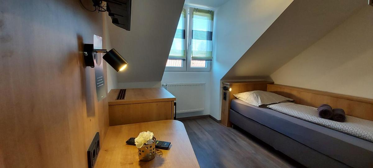 Pension DELAGERA - Housity