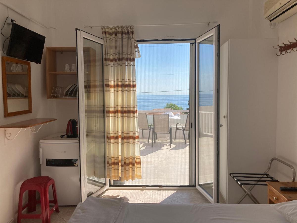 Hotel Galini - Housity