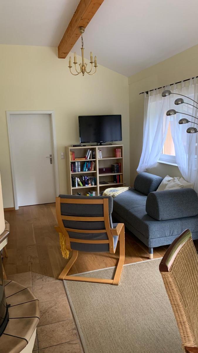 Ruhiges Ferienhaus Wandlitz - Housity