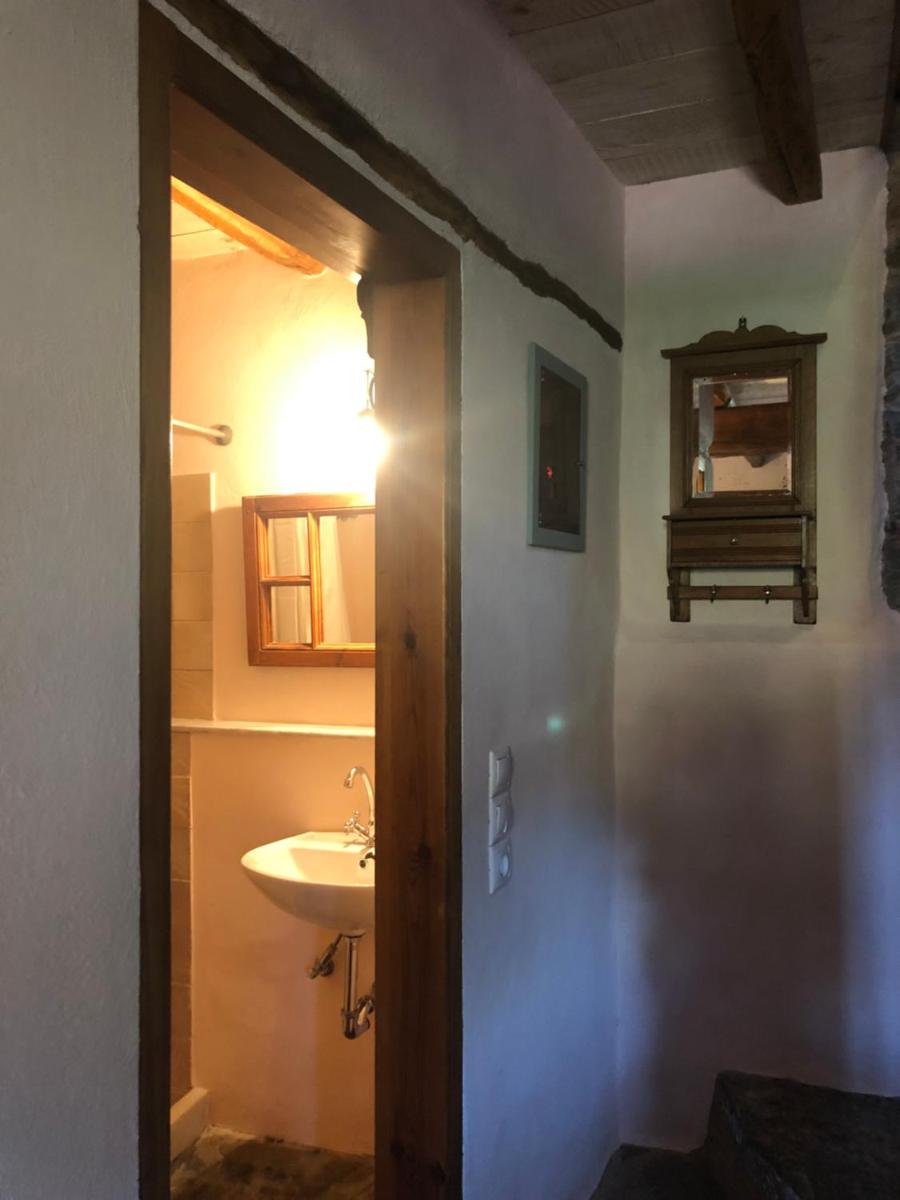 ZARTA a Cosy Stone Village House with Splendid View - Housity
