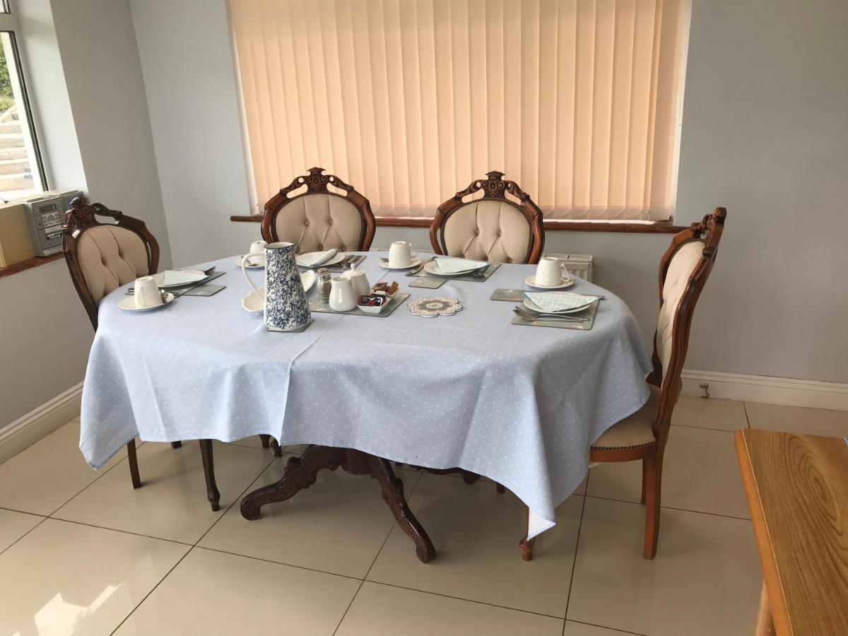 Fernhill House Tramore B&B - Housity