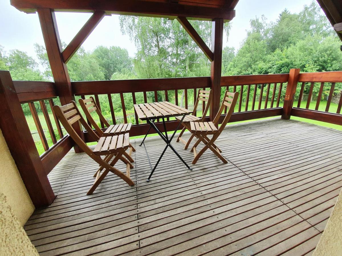 Apartmány Srní u Hlinska - Housity