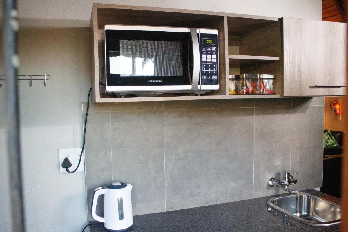 Ndalo Lodge Oshoek - Housity