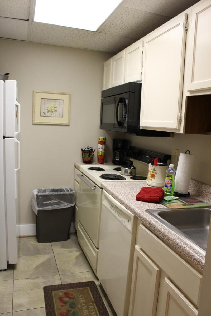 Gatlinburg Chateau Condo 210 - Housity