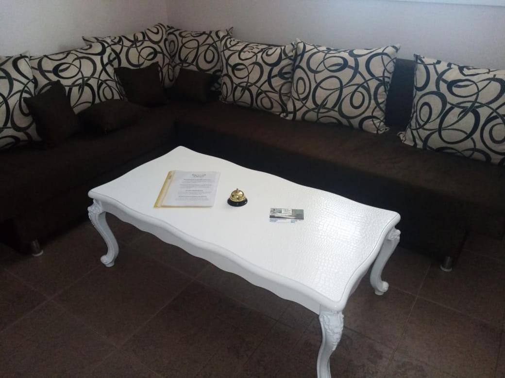 Suitetrails - Roel Residence