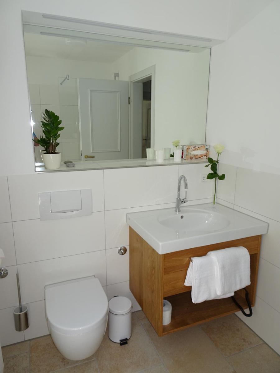 Altstadthotel Molitor - Housity