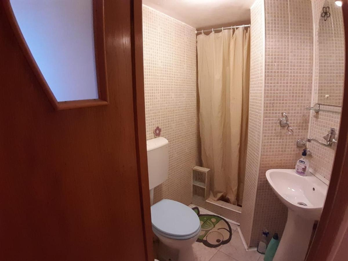 Old Town New Spacious Apartment - Housity