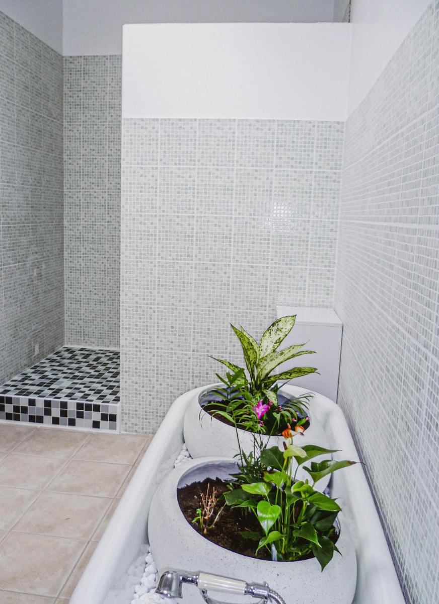 LA LAUJÈRE IVIE - Gîte & Piscine privative - Housity