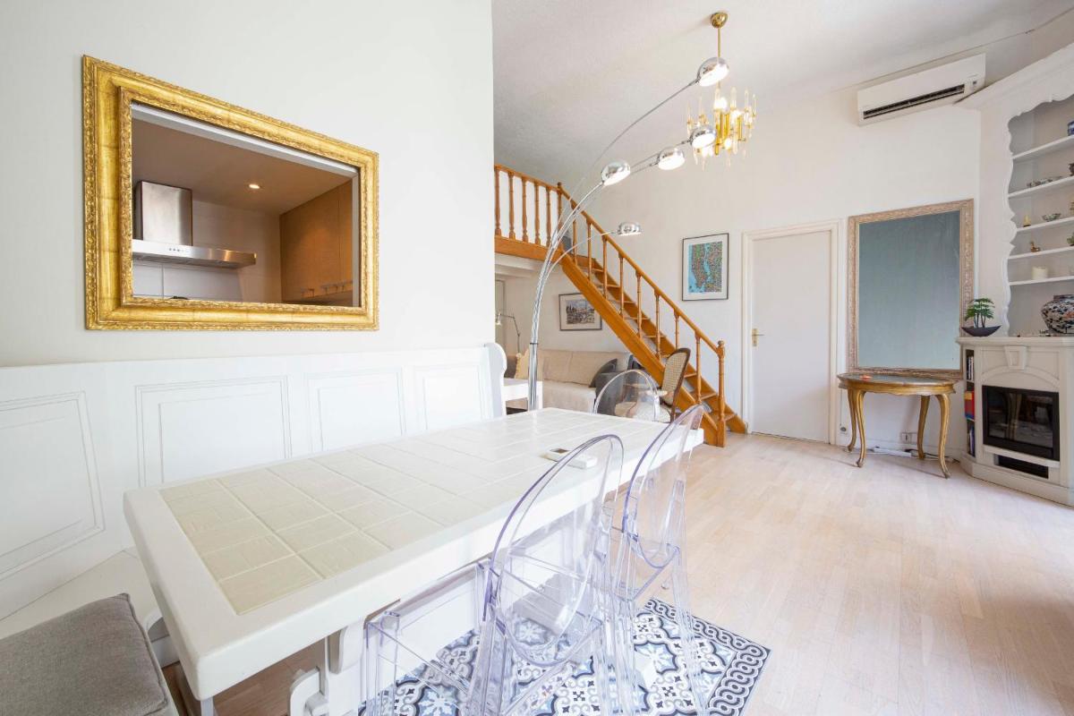 1 bedroom apartment with 1 mezzanine top location in the heart of Cannes - Housity