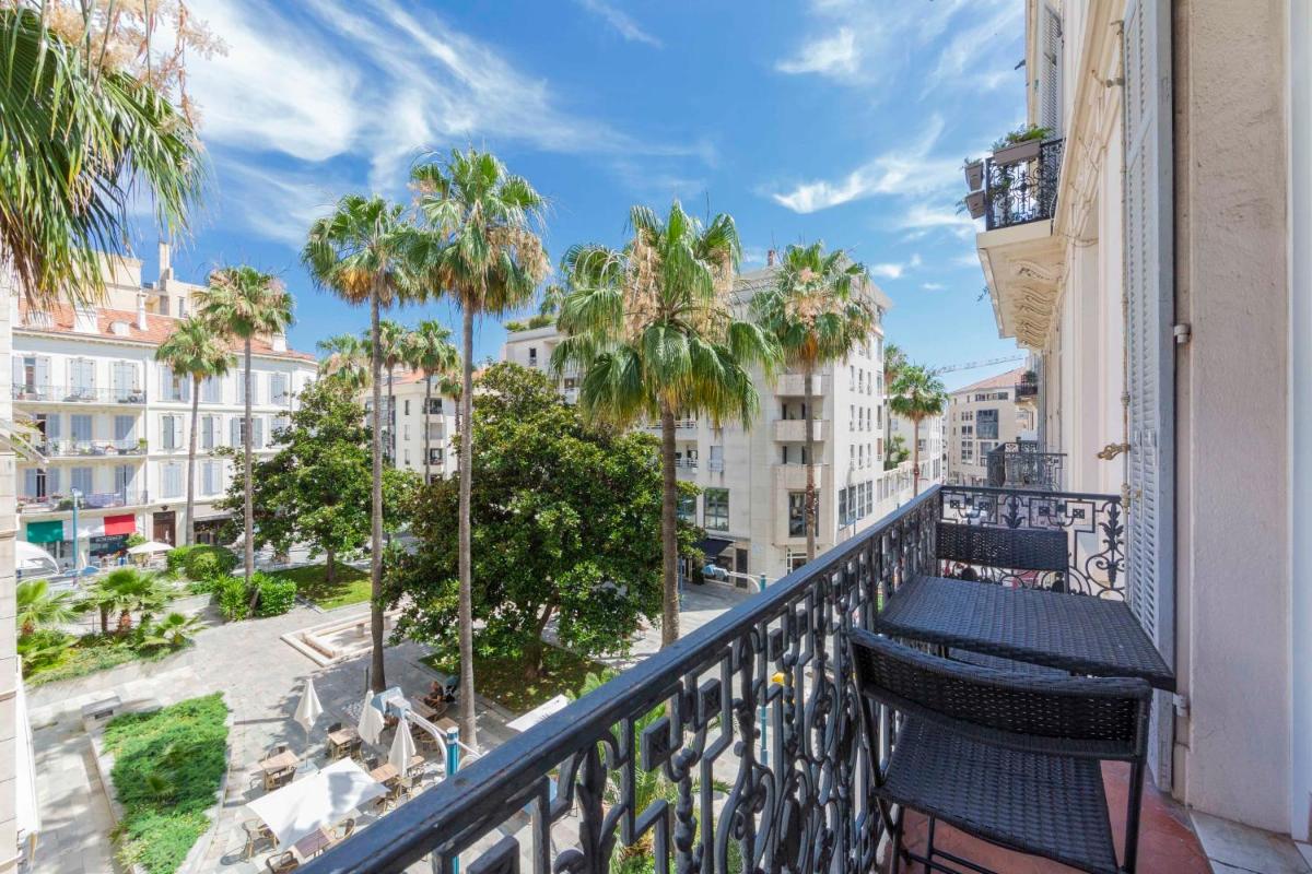 1 bedroom apartment with 1 mezzanine top location in the heart of Cannes - Housity