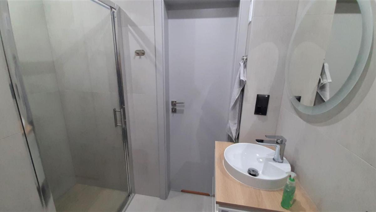 Cosy and Bright Apartment in Gizycko - Housity