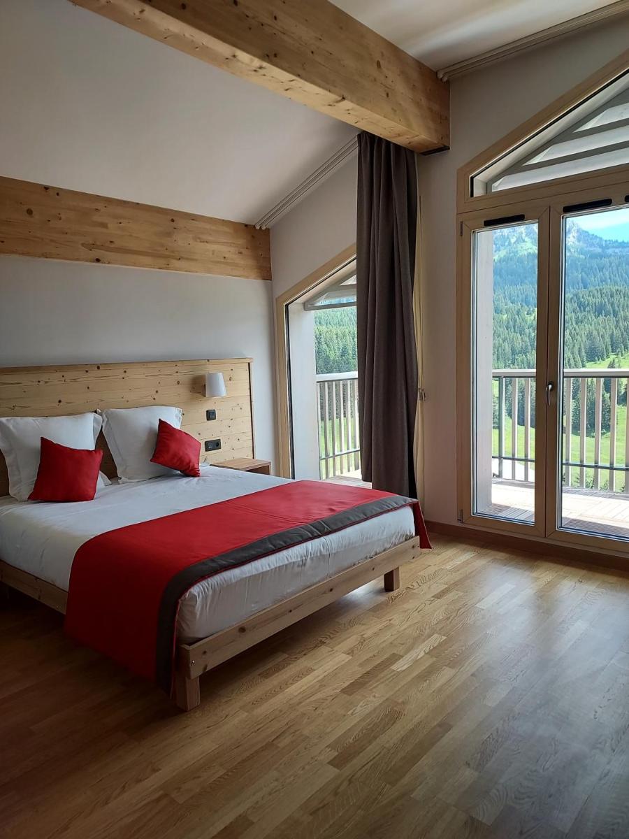 AUBERGE DES GLIERES Plateau des Glières - Housity
