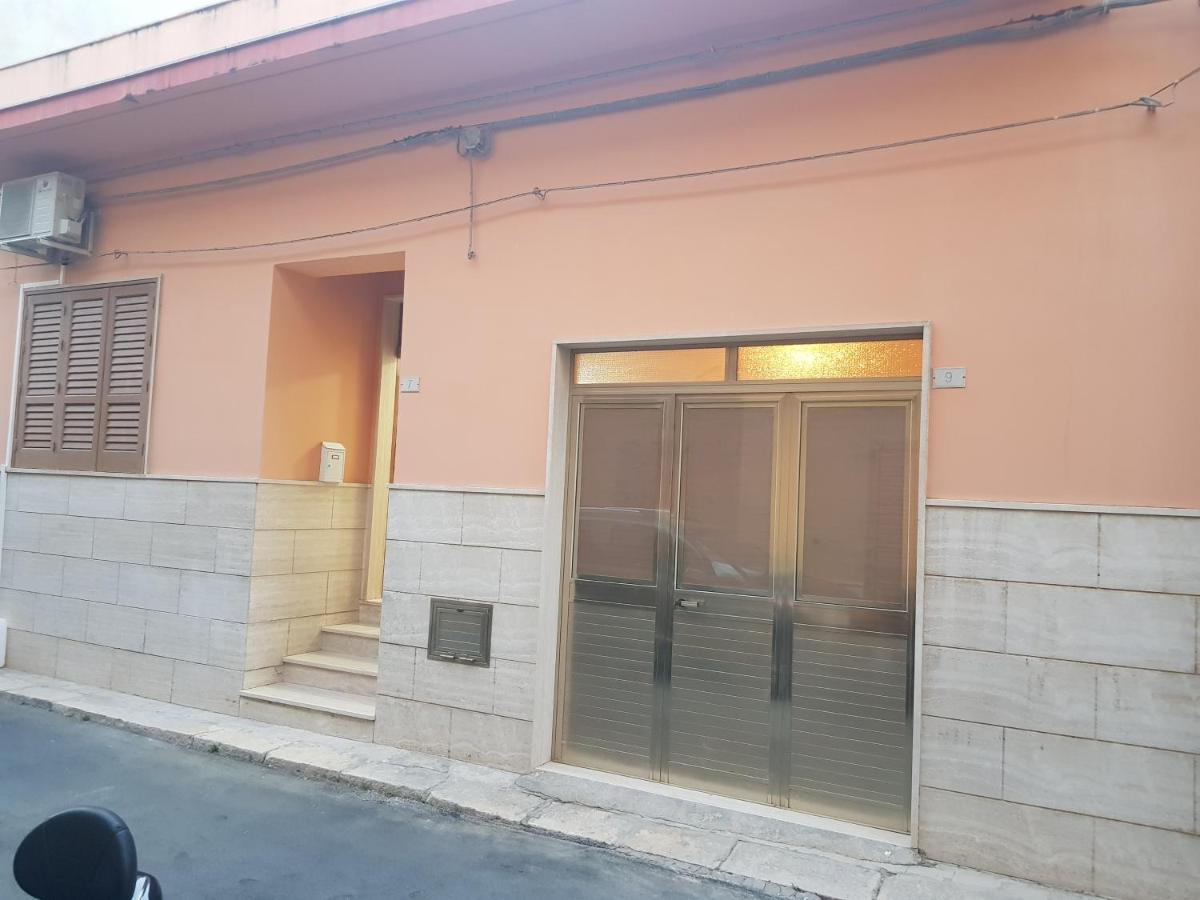 Sea House - Housity