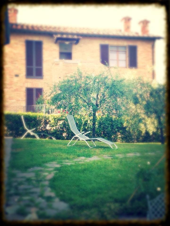 Podere Olmo Adriano e Doretta - Housity