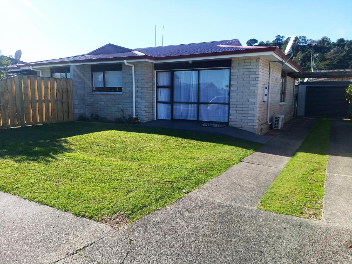 Downtown Retreat with Super-Fast WiFi - Housity