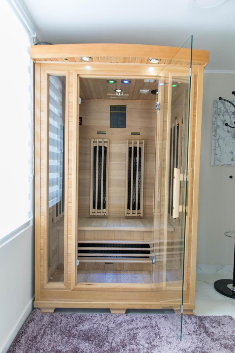 Délibáb Wellness Vendégház - Housity
