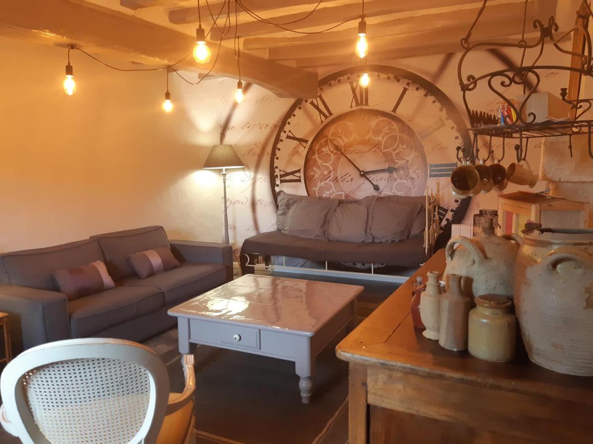 Charming cottage in Doue la Fontaine 49700 - Housity