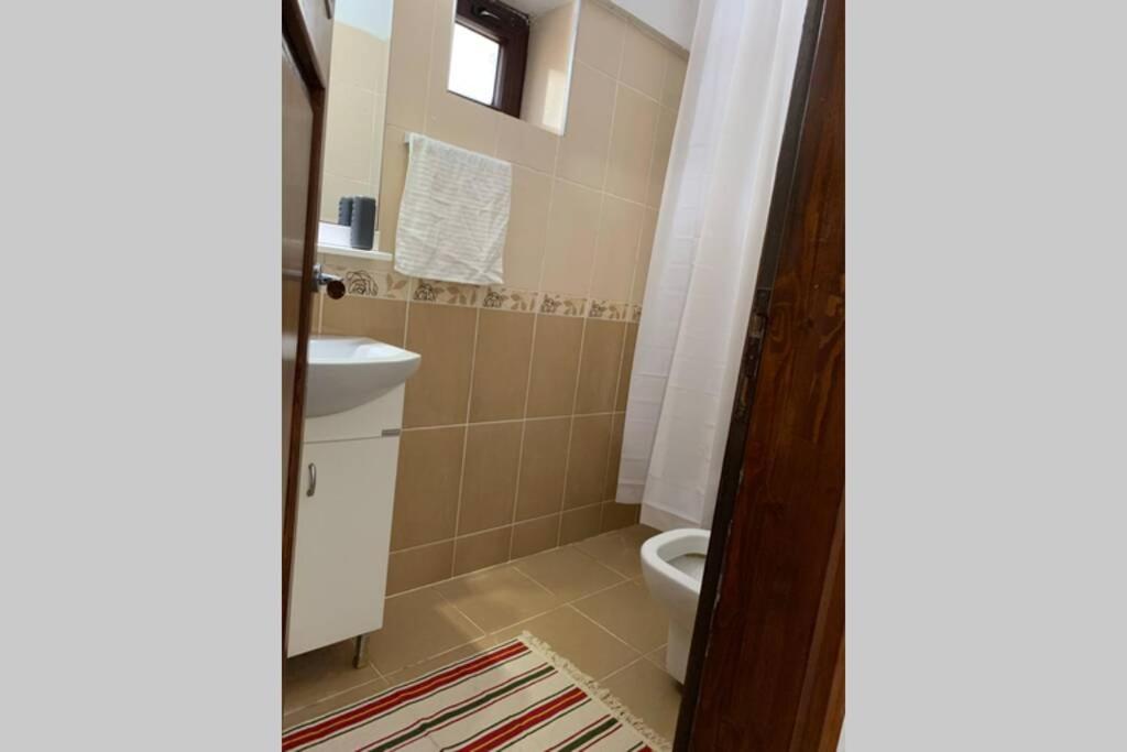 Stone House, Kekova, 10 mins to sea by walk - Housity