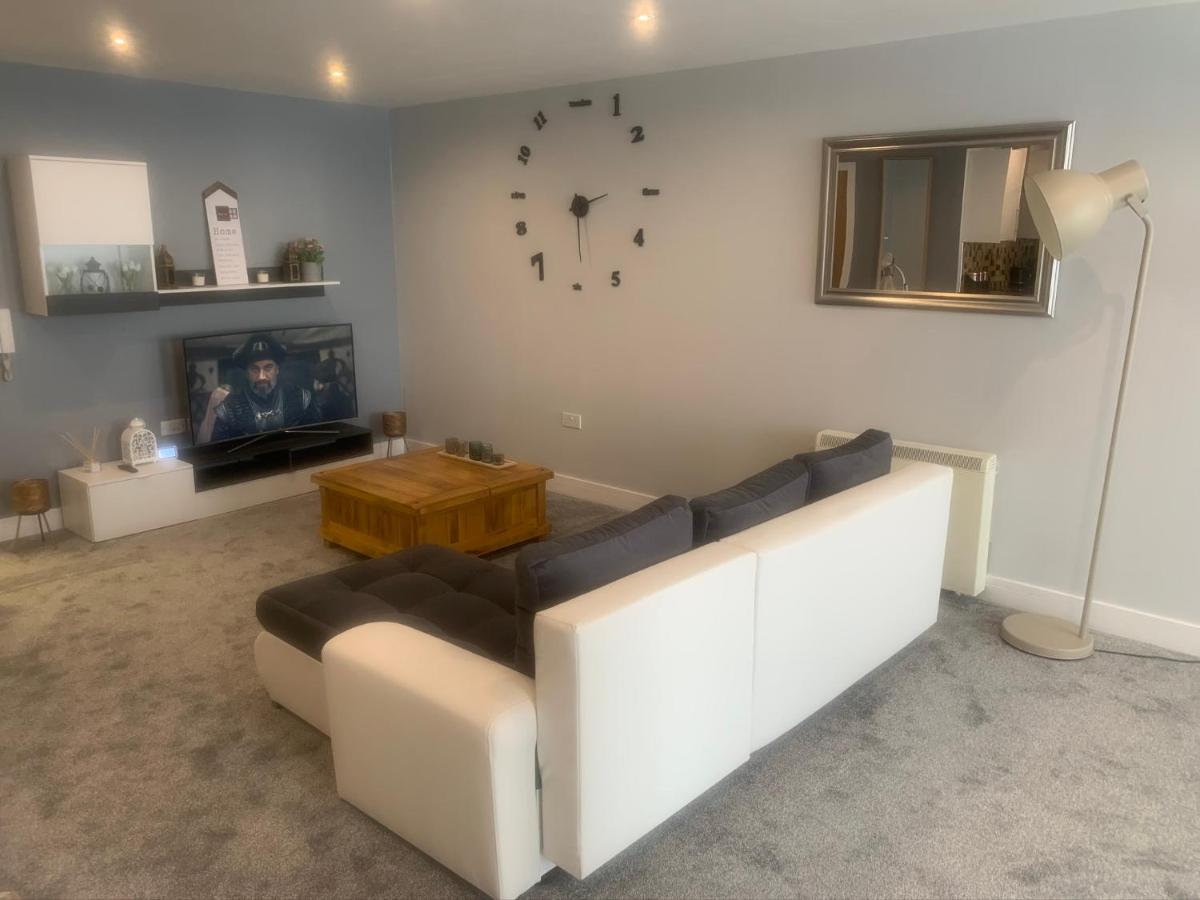 Remarkable 1-Bed  in Southampton - Housity