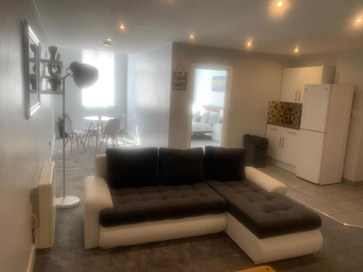 Remarkable 1-Bed  in Southampton - Housity