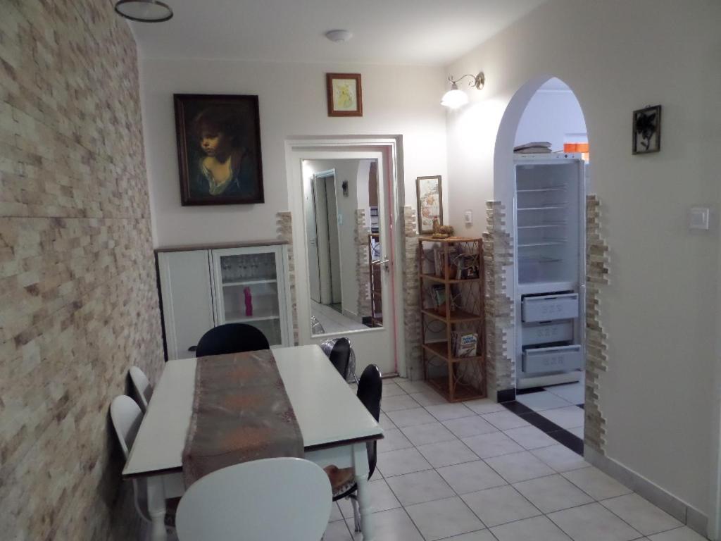 Bori Apartmanok - Housity
