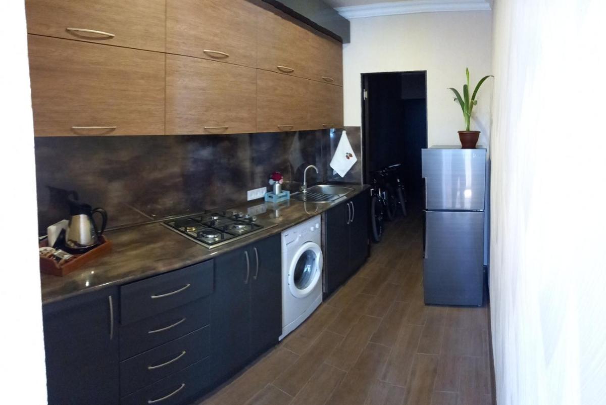 StepArs Apartment - Housity