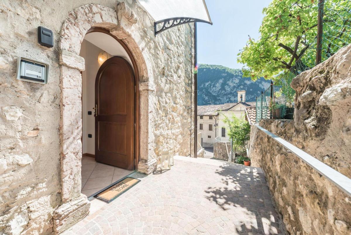 Appartamento Ania vista castello - Housity