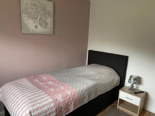 Ferienhaus nähe Bad-Gandersheim mit 5 Schlafzimmer - Housity