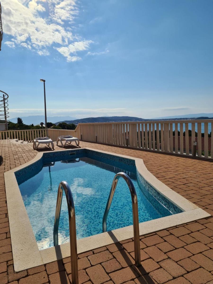 Villa Luciana - Housity