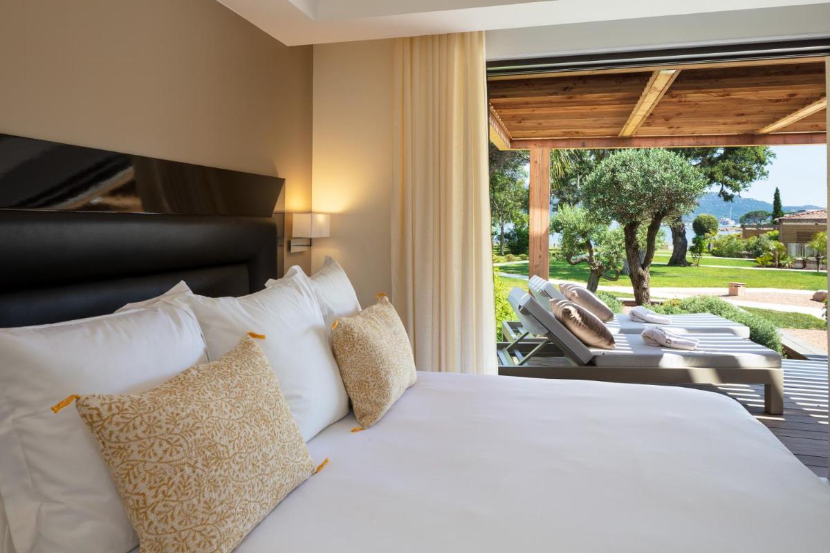 Un ou plusieurs lits dans un hébergement de l'établissement Hotel Don Cesar