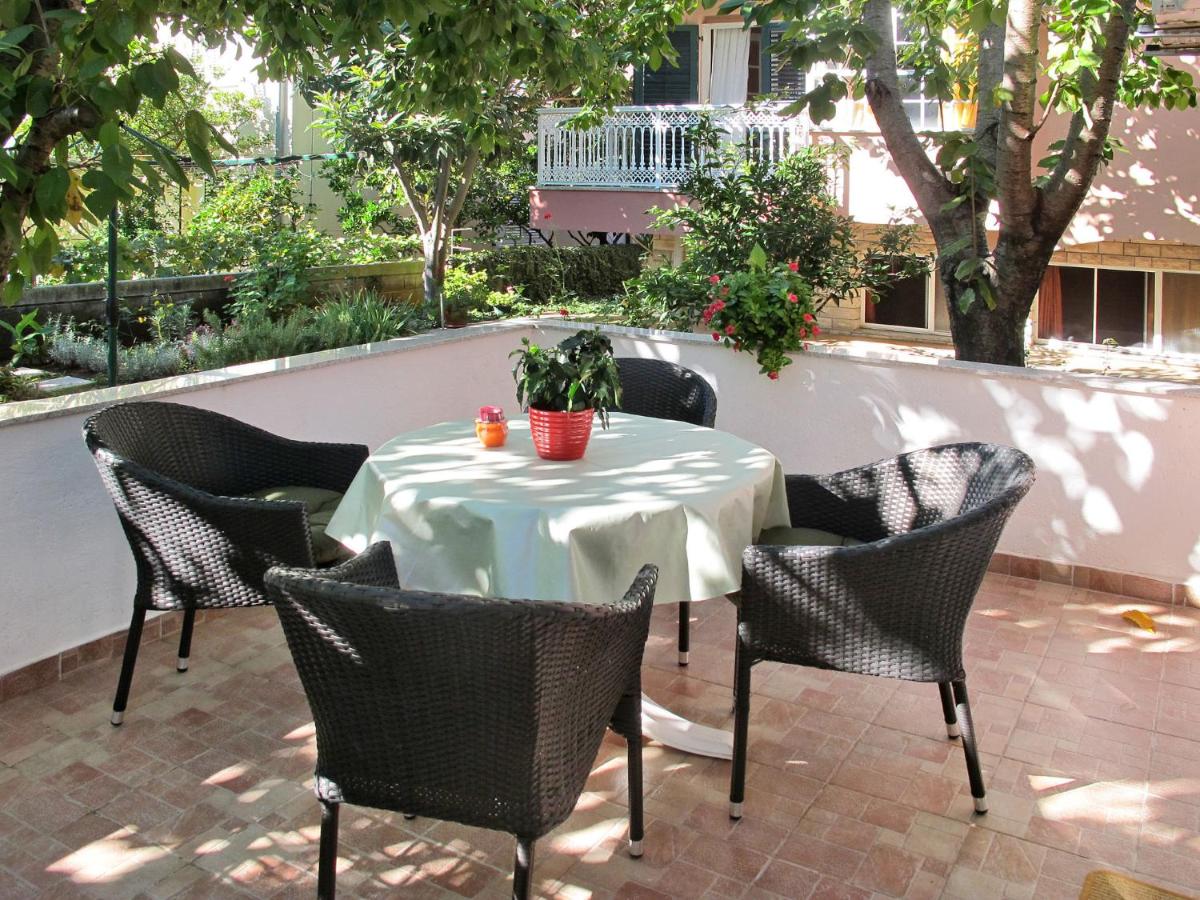Holiday Home Catarina 1 - ZAD113 by Interhome - Housity