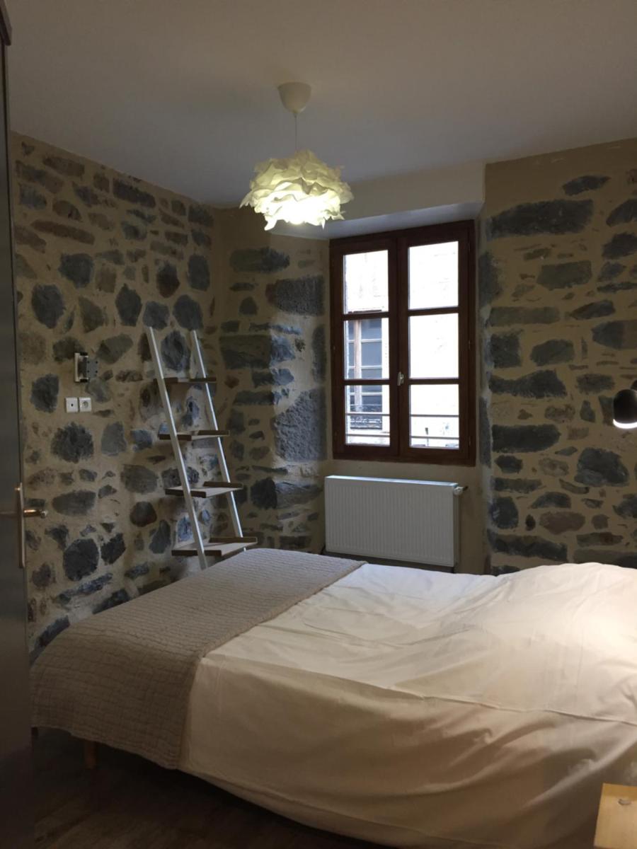 Hôtel Restaurant Le Bardière - Housity