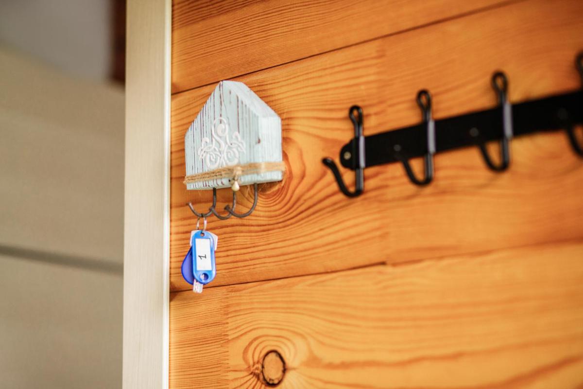 Bear and Berry Eco-Hotel - Housity