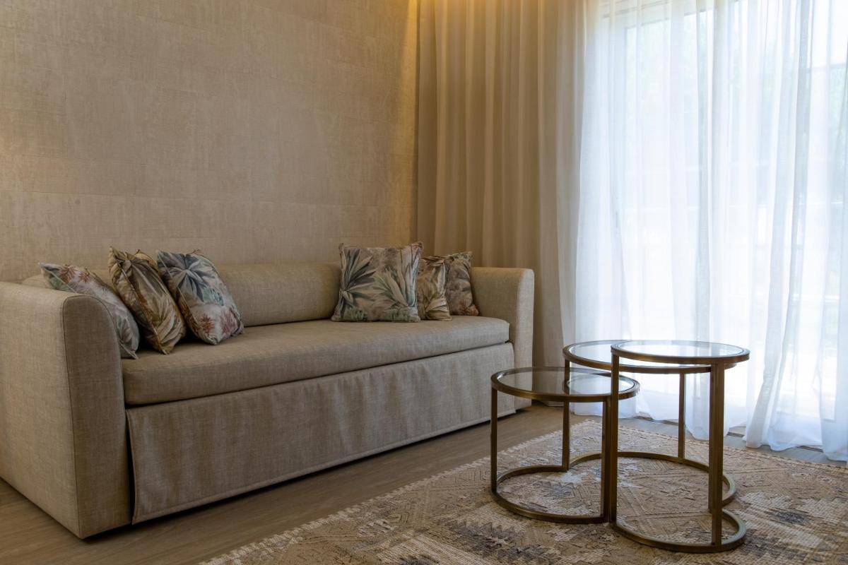 Uma área de estar em Vila Alba Resort